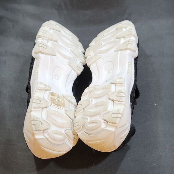 SKECHERS. AIR COOLED MEMORY FOAM SNEAKER(WMNS) Skechers DLITES 2.0 ) - Picture 15 of 16